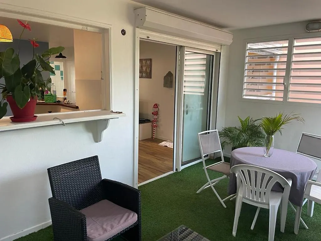 Appart Lyly Le Gosier  Apartment
